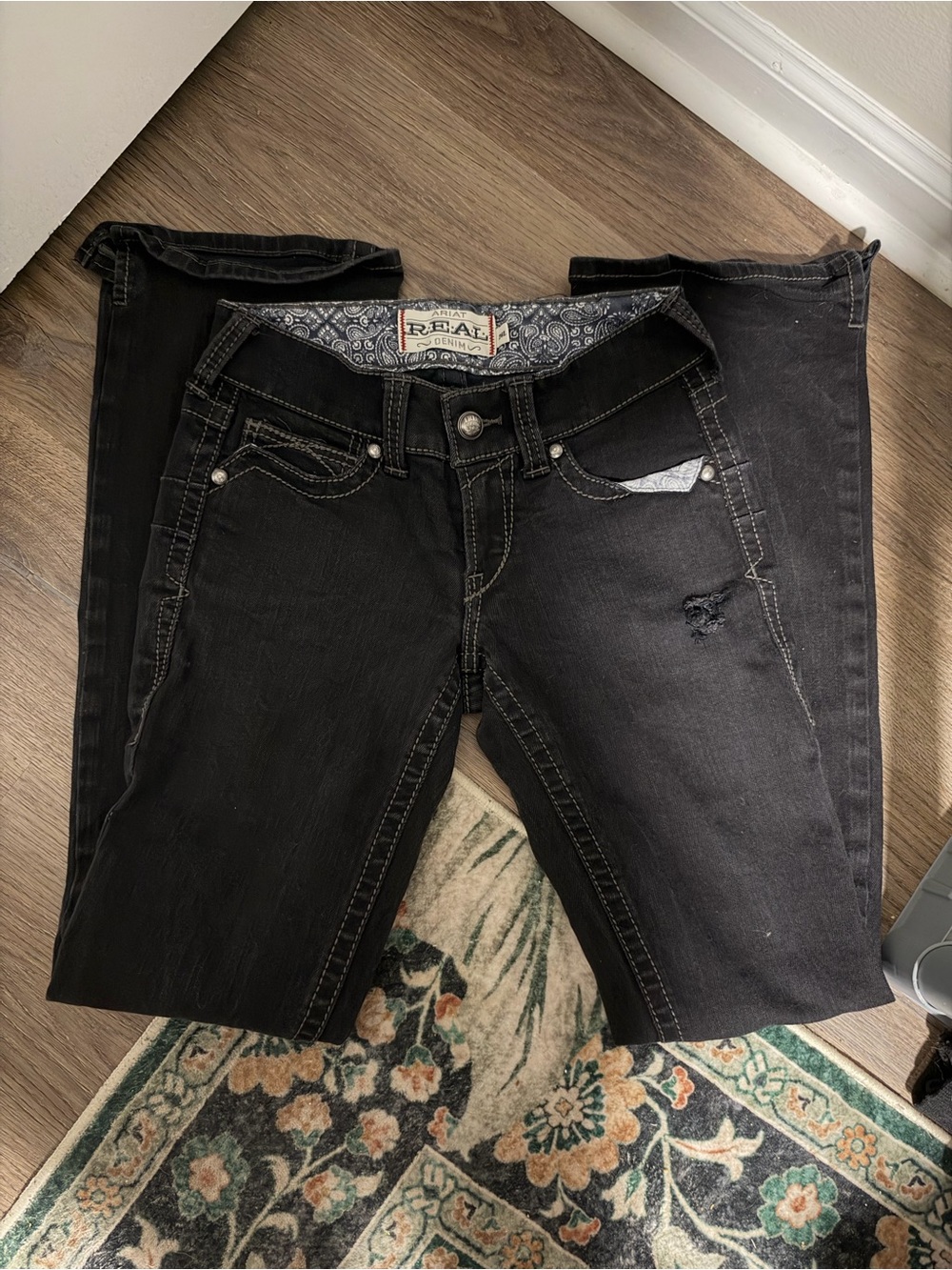 Ariat Low Rise Bootcut Jeans - Picture 4 of 6